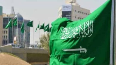 بدء توطين المهن بمنافذ البيع في 5 أنشطة بالسعودية